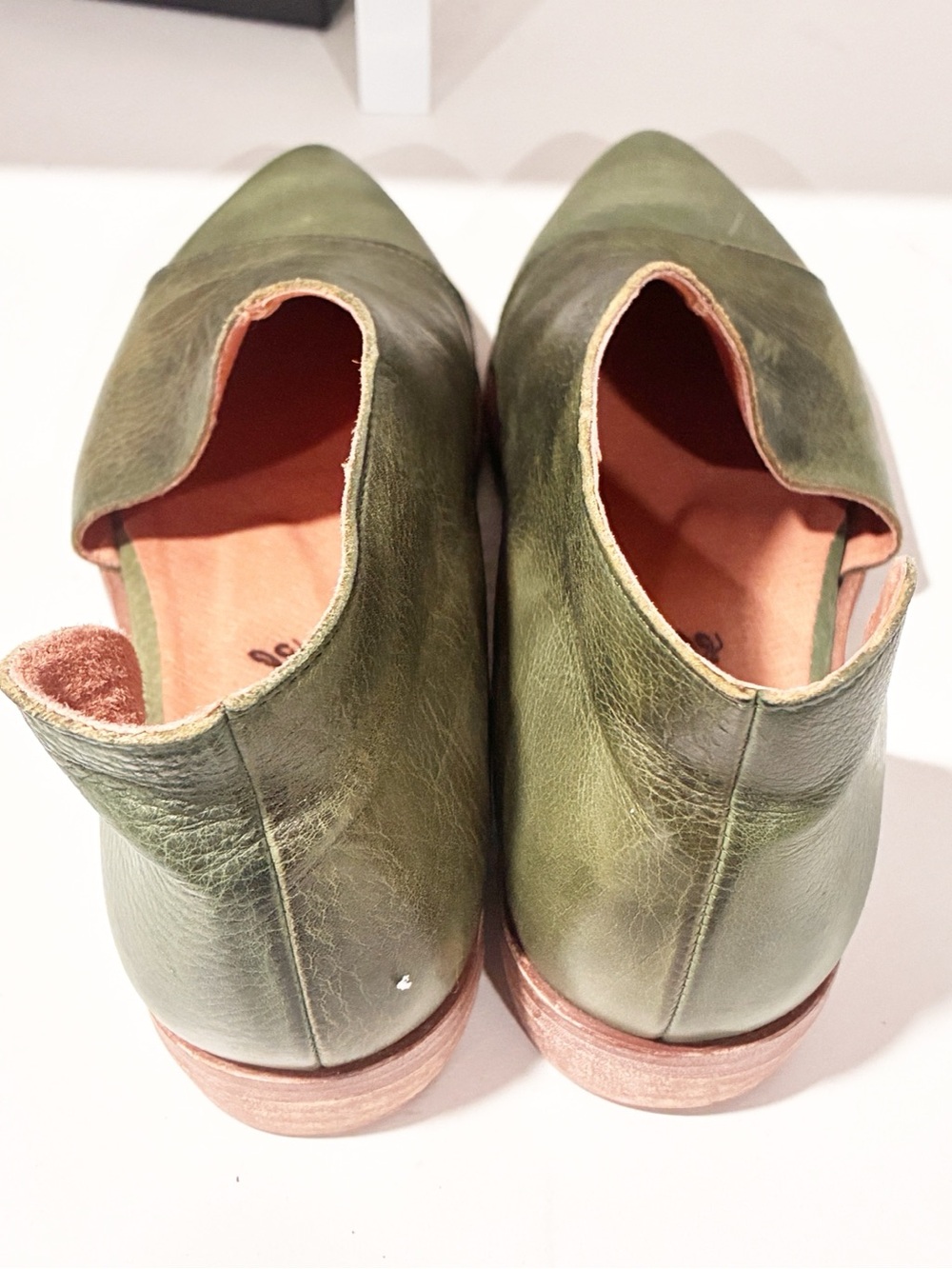 Free People Green Leather Royale Flat Dorsey Slip on Shoe Size 37/7 - Picture 5 of 7